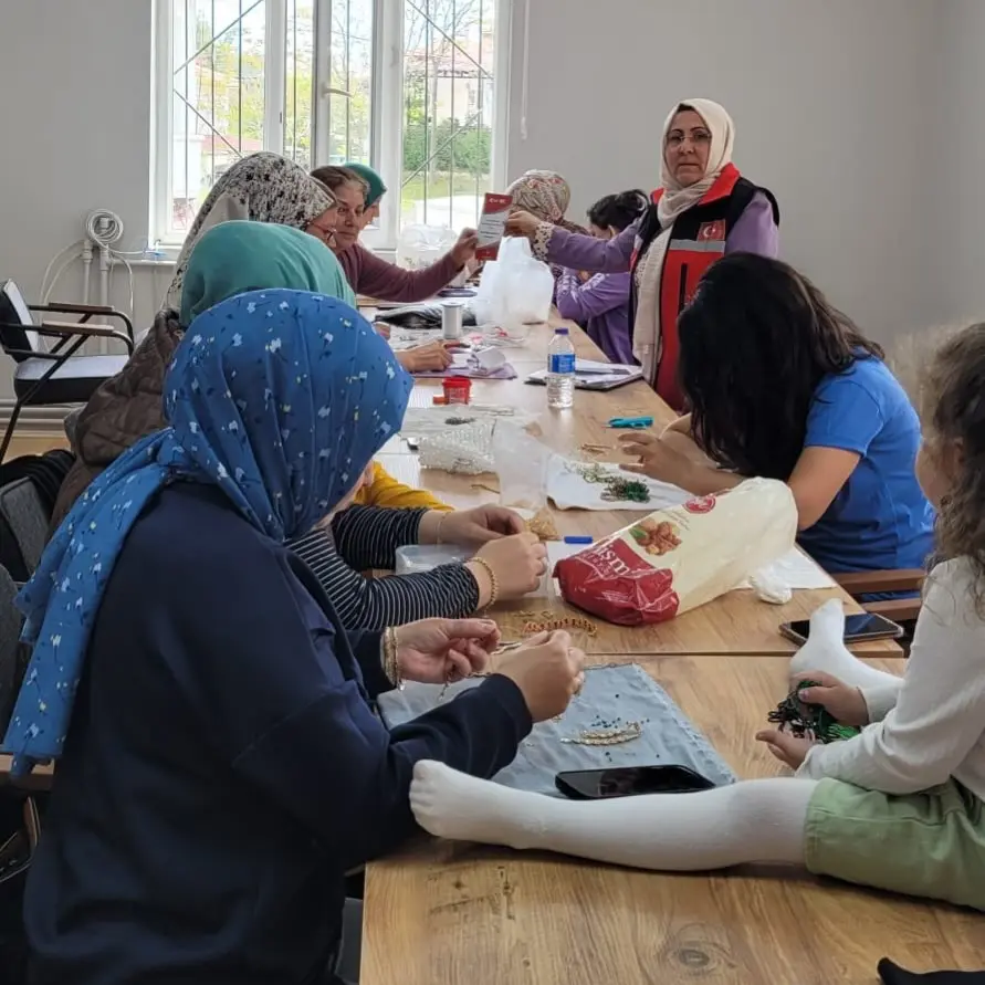 Dinar Sosyal Hizmet Merkezi Tarafından Dazkırı ADEM Kursiyerlerine Eğitim